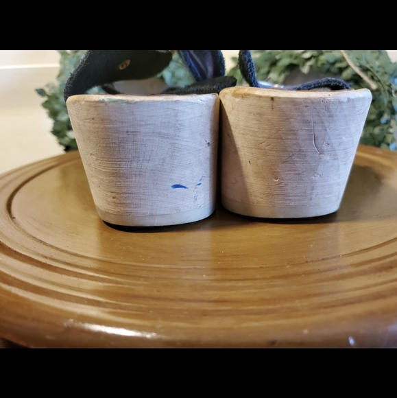 Hanna Andersson wooden sandals size 4 youth - Picture 4 of 4